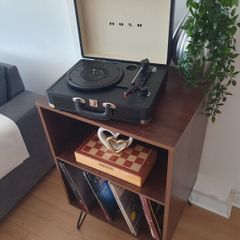 Record stand/ Turntable unit