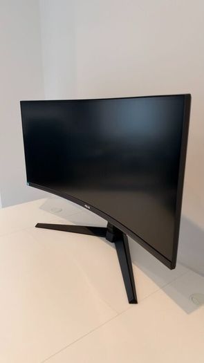 ASUS TUF Gaming 34 Curved Ultrawide Monitor  100