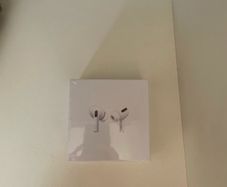 AirPod pros