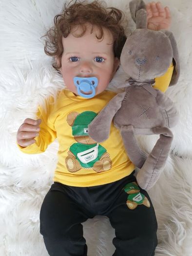 Reborns By Laura.  Huge, Heavy, 28inch 7/2 Lb Reborn Doll.   Welcome To View