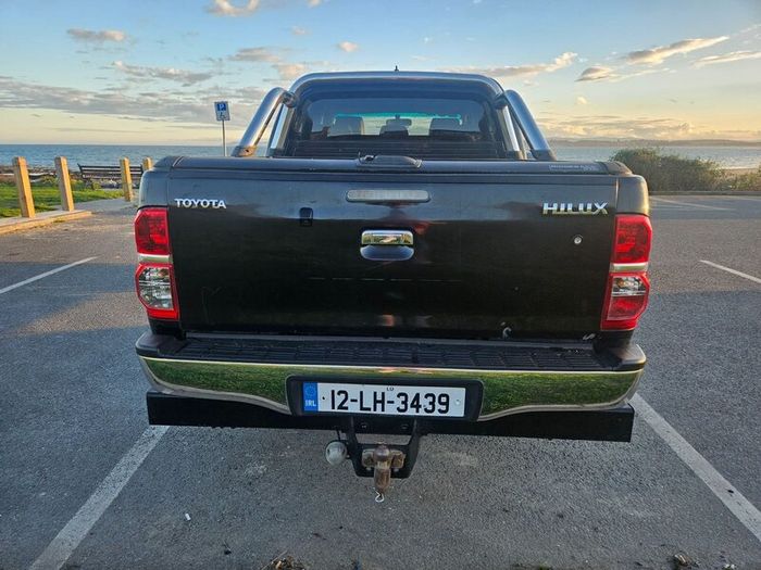 2012 Toyota Hilux Invincible 3.0 Automatic