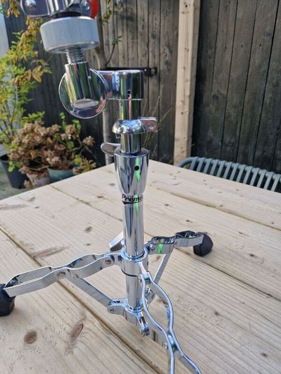 snare stand
