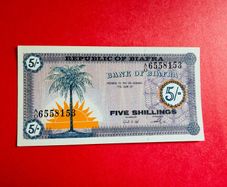 Biafra  5 /shillings  1967 ( Uncirculated ) Pick 1.SCARCE