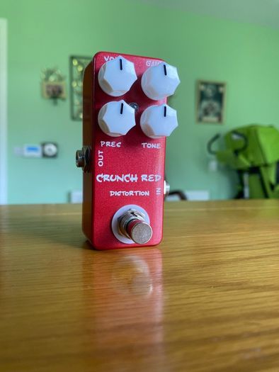 Red Crunch Distortion