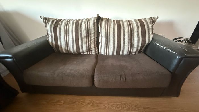 Sofa 3&2