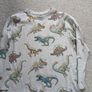 boy's light top.age 6/7 Image 8