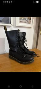 Dr Martins