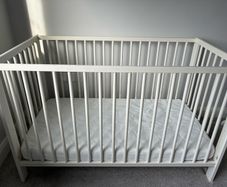 Cot bed