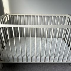 Cot bed