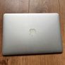 Apple MacBook Air 13" Image 2