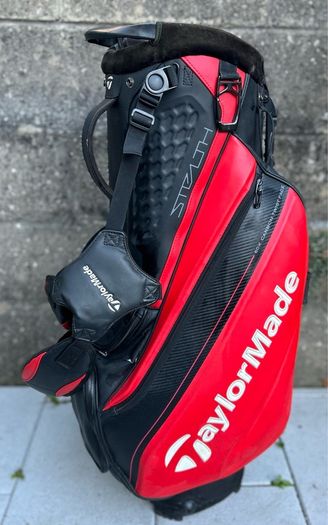 Full set of Taylormade Golf clubs