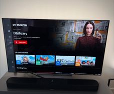 LG C2 55 OLED TV  Excellent Condition