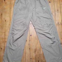 Nike bottoms