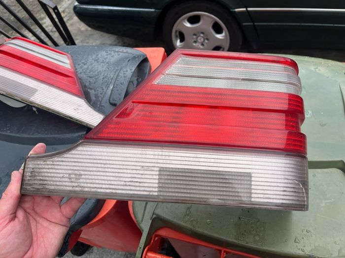 w140 rear lights, came from a 1994 car.