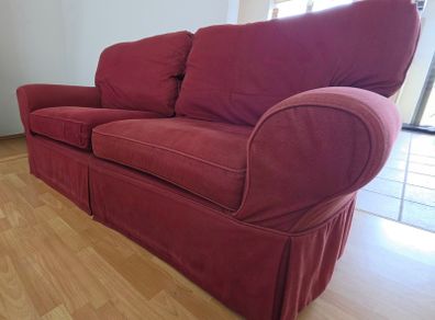 Double seat (seats two) dark red burgundy fabric couch