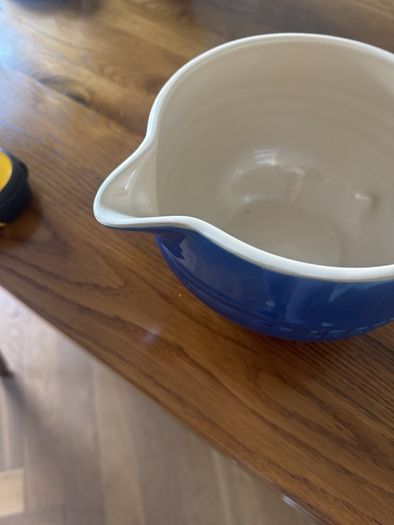 le creuset batter bowl