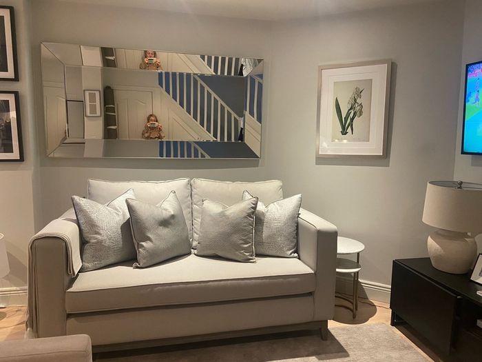 Absolute Bargain Bespoke Beautiful 2 seater sofa fromSarah Louise interiors Dundrum Final Reduction