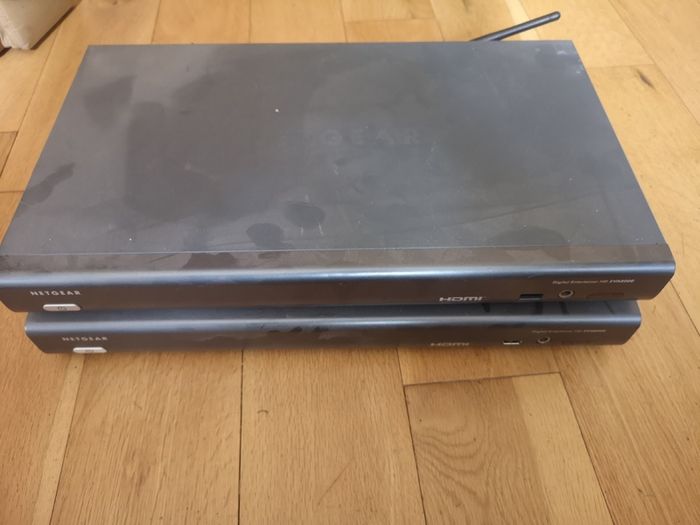 2 x Netgear EVA8000 for sale