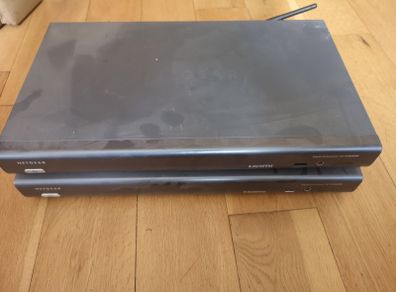 2 x Netgear EVA8000 for sale
