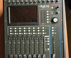 Studiomaster Digilive Digital Mixer