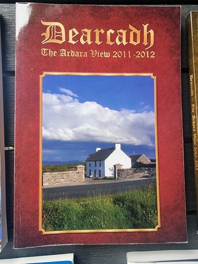 Dearcadh. The Ardara View job lot of books