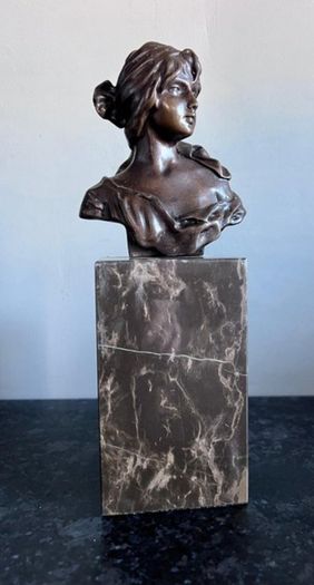 Art-Nouveau Bust Of A Woman - Bronze, Marble, Signed
