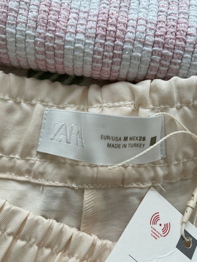 trousers Bnwt Zara cream wide leg trousers medium modal fabric