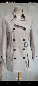 Acquascutum cream trench coat