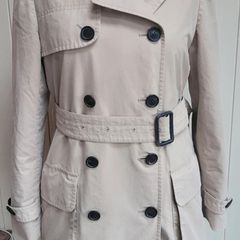 Acquascutum cream trench coat