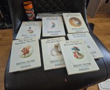 Beatrix Potter 1989 Group of books F Warne