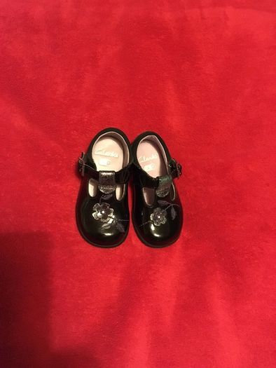 Clarks Shoes, size EU-18,5. UK-4F