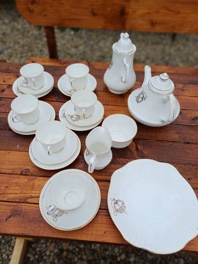 Vintage Tara Brooch Teaset