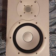 Yamaha HS7 studio monitor (1 only)