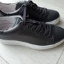 Women's trainers Image 2