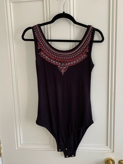 Ladies Tops - 2 for 10 Euro - Size 8 or Size 10