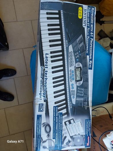 Bontempi System 5 Plus, 61 Professional key keyboard, Model No PM-746, with charger, headphones, songbooks,music sheet stand, new, never used