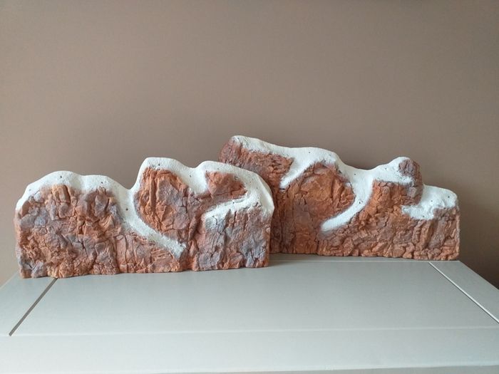 Christmas Village Mountain Backdrop & Village Mountain Centrepiece
