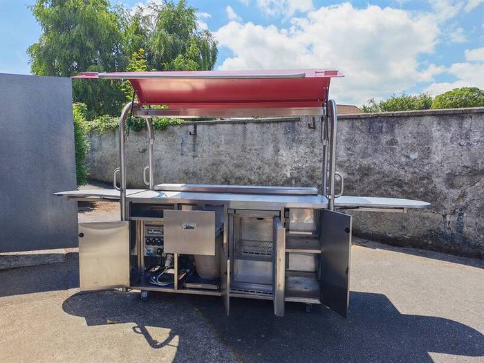 Premium Barista Gull-Wing Mobile Coffee & Catering Pod