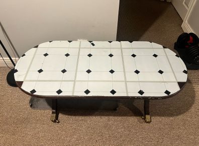 Free coffee table