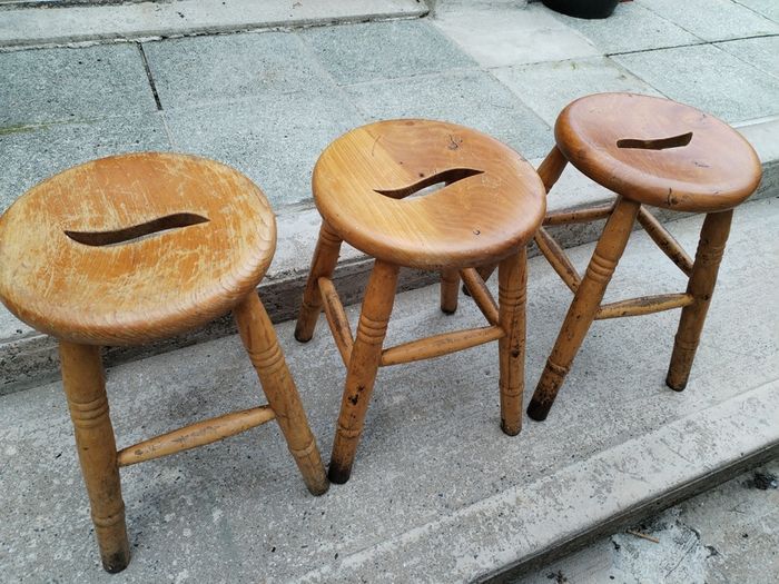 Pub bar stools