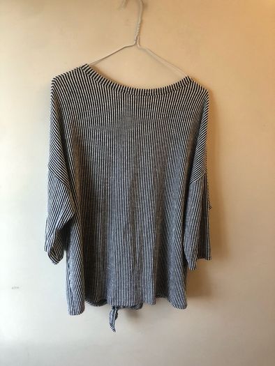 Top (approx size 14)
