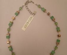 Coeur de Lion GeoCUBE Iconic Monochrome Green Necklace 4016/10-0500 New Boxed CAN POST