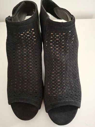 Louisa Klaps sandals