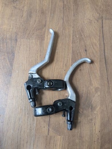 Brake levers - Flat Bar - cantilever