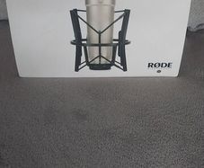 Microphone &  Audio Interface