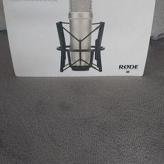 Microphone &  Audio Interface