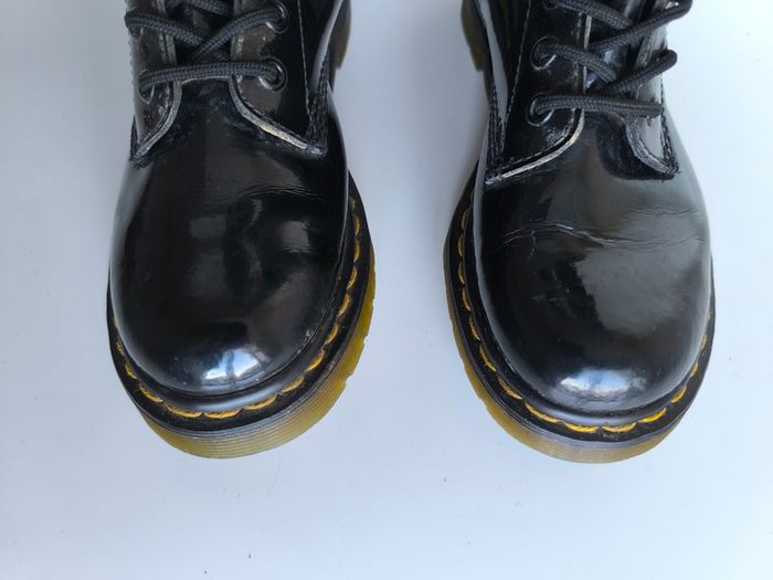 Dr Martens 1b60 20 eye high knee tall patent black boots UK4 EU37 US6