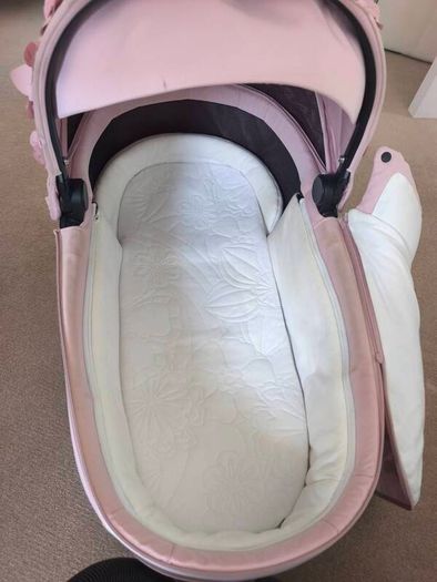 Cybex Priam Lux Carry Cot - Pale Blush