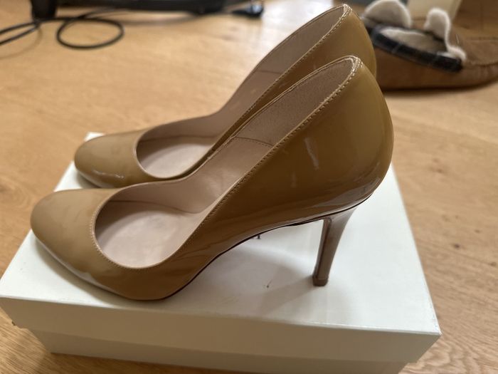 LK Bennett Court Shoes Nude Color