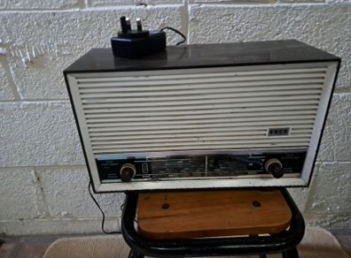 Vintage Radio /Bluetooth